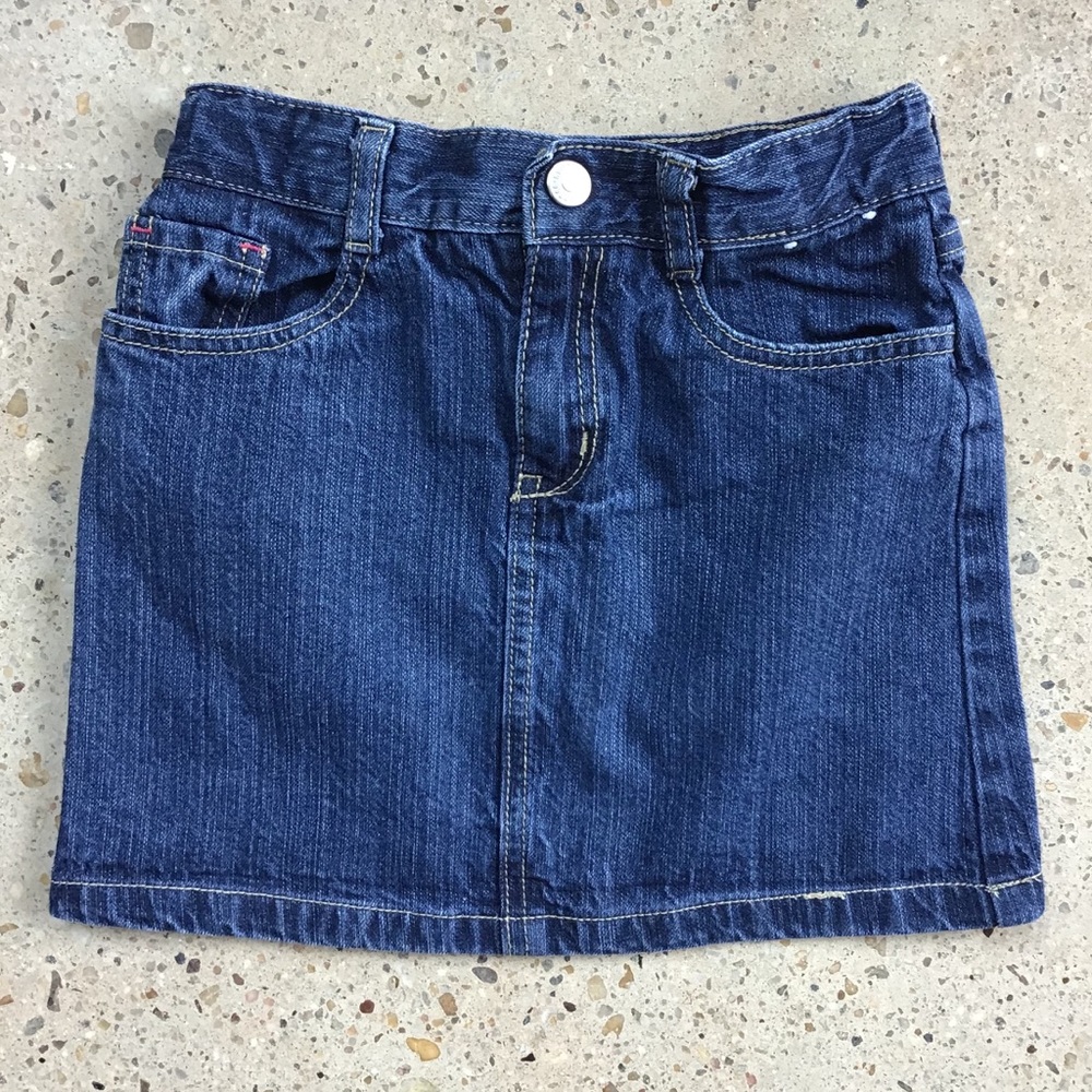 EUC GIRLS DENIM SKIRT WITH CAT EMBROIDERY SZ 8
